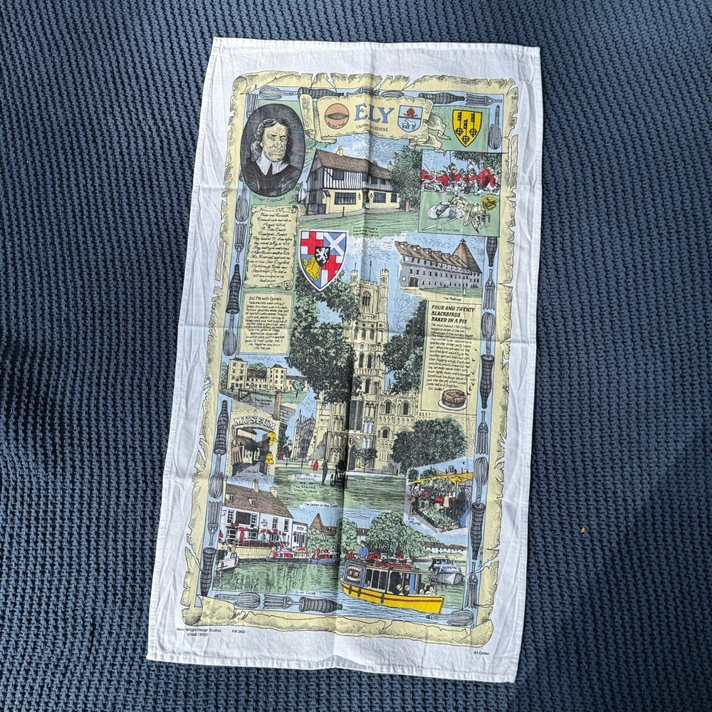 VINTAGE Ely Cathedral Cambridgeshire UK England Britain Linen TEA TOWEL Souvenir